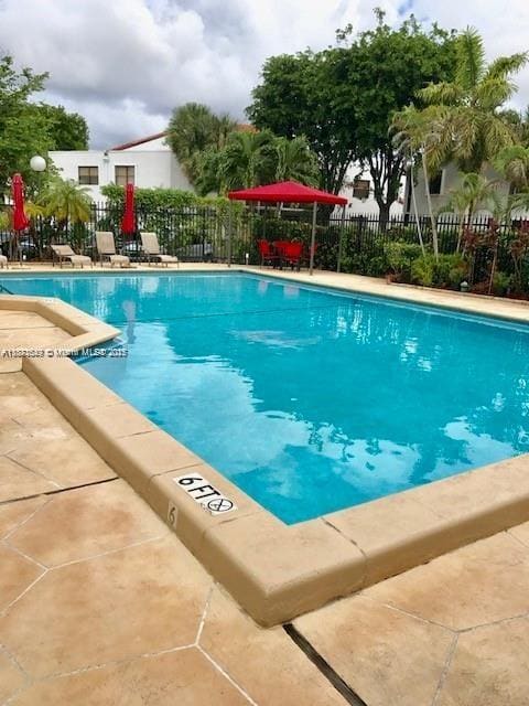 Building Photo - 9415 Fontainebleau Blvd