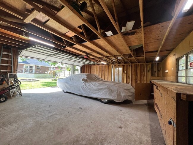 Building Photo - Mid - Century Modern Dream!   WILLOW TERRACE