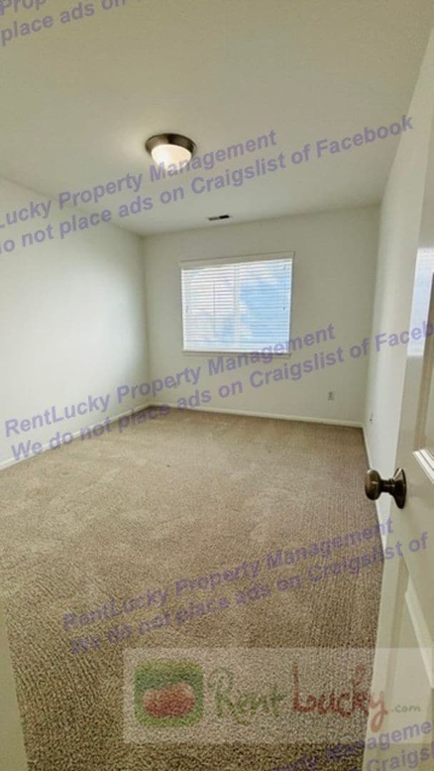 Building Photo - Fabulous 3-Bedroom Home in Popular Verdera Neighborhood in Mill Creek!!