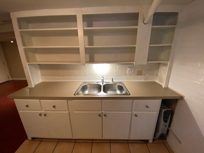 Building Photo - 2520 20th St