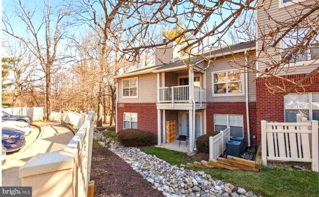 Building Photo - 11701 Olde English Dr