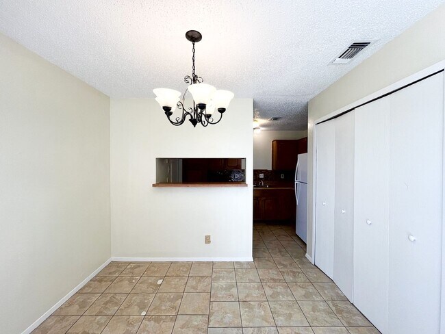 Building Photo - Available NOW!!!! This charming 1 story, 3 bedroom, 2 bath house could be your next home! Beautif...