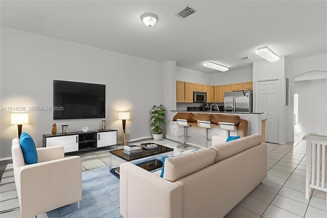 Building Photo - 8245 NW 108th Ave