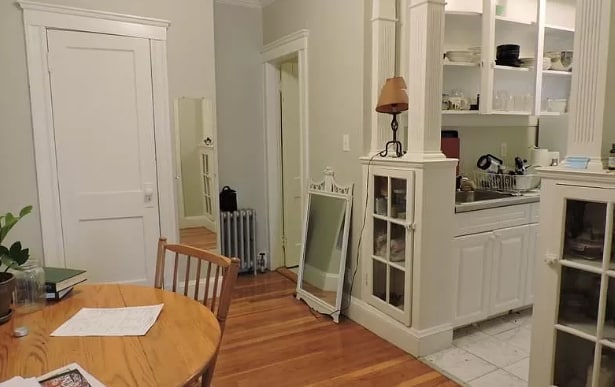 Primary Photo - 1 Gray St