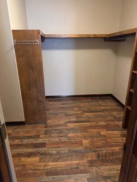 Building Photo - 13172 Post County Line Rd