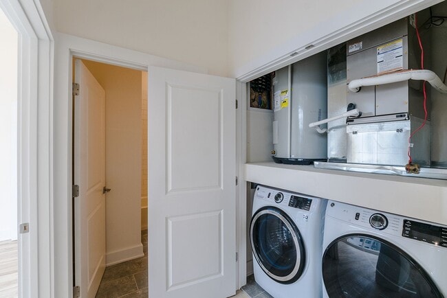 Building Photo - Luxury Northern Liberties Condo