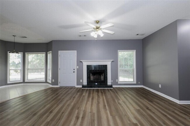 Building Photo - 4235 Bucknell Dr