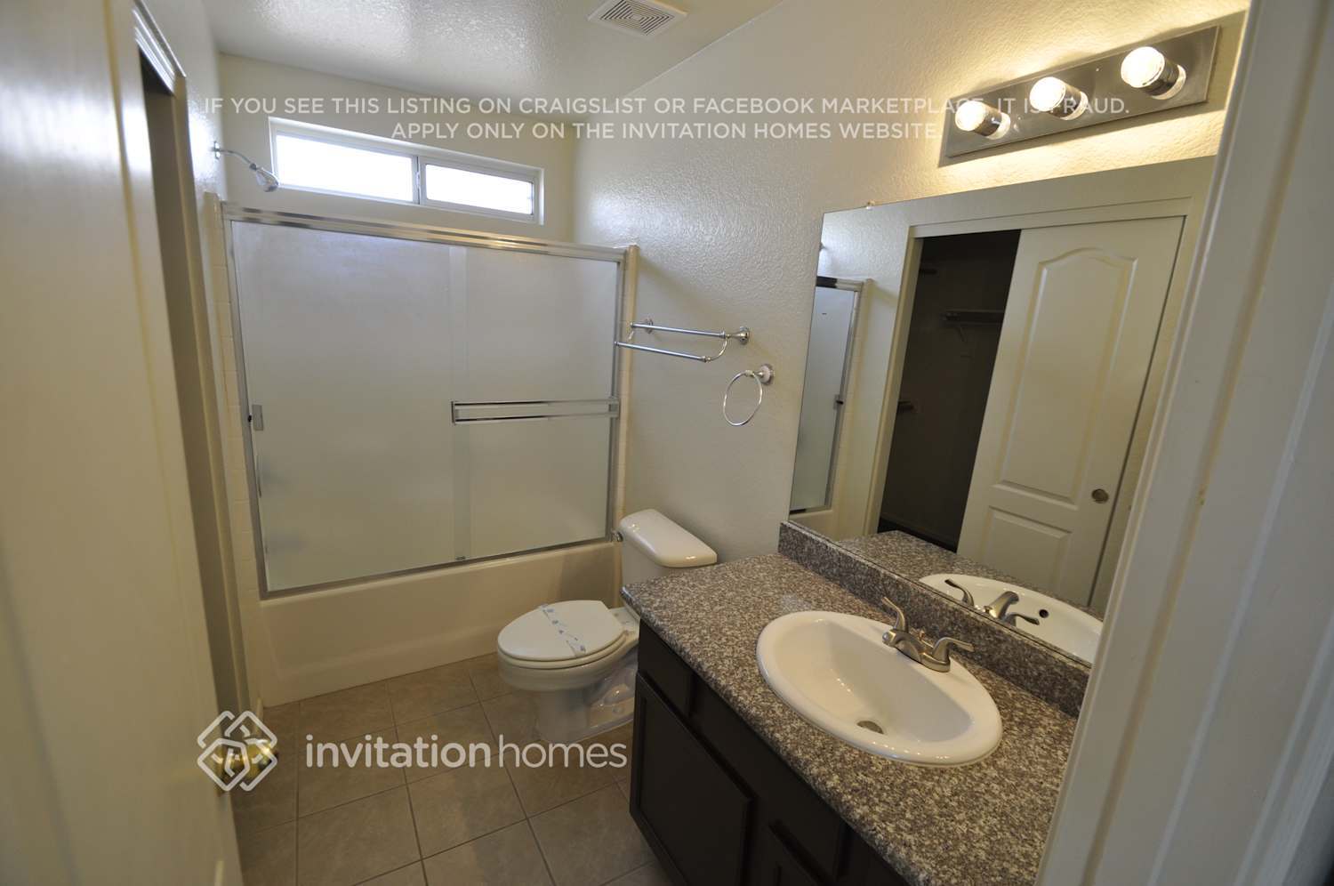 Building Photo - 14674 W Marcus Dr