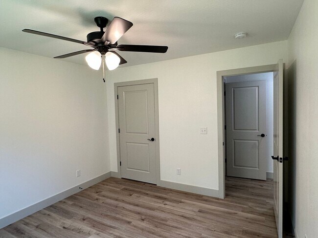 Building Photo - Now Accepting Applications – 4 BED 3 BATH | Summit Pass Subdivision | Waynesville School District