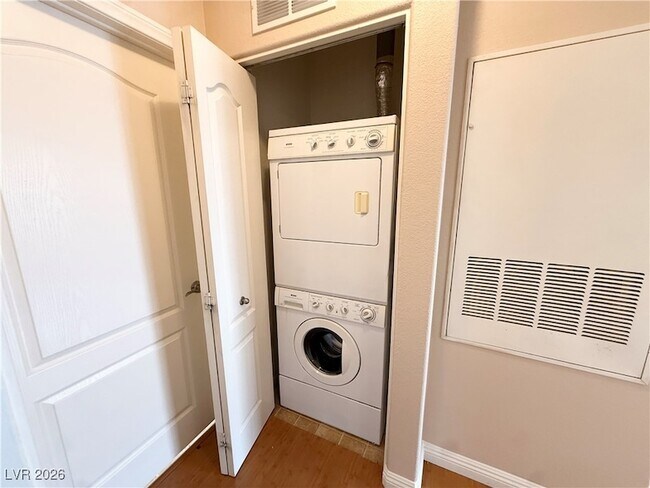 Building Photo - 8985 S Durango Dr