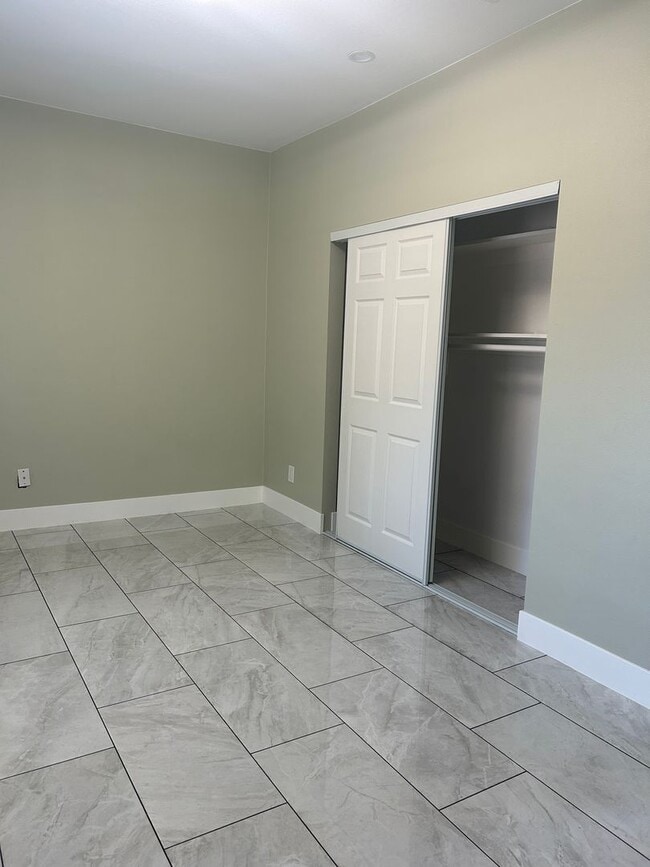 Building Photo - Beautiful Newly Built House for Rent 3Bed/...