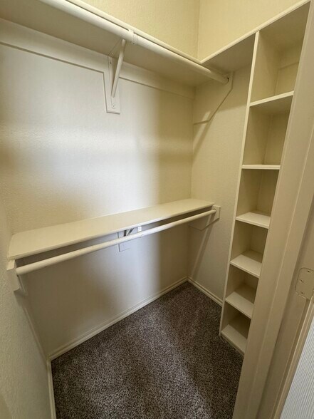 Building Photo - 5809 Swords Dr