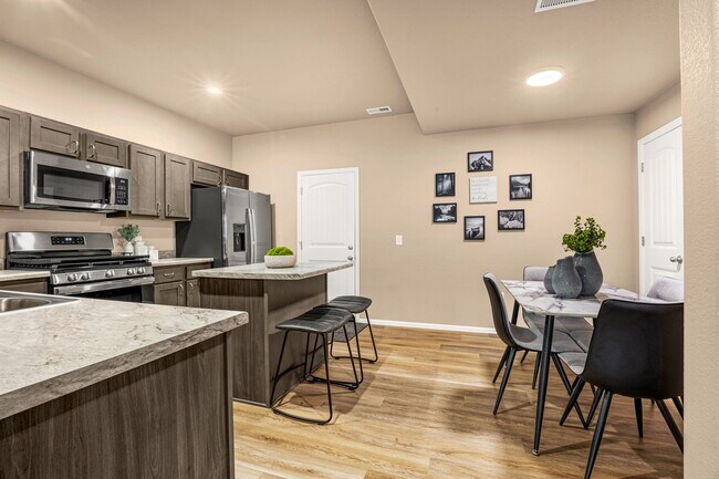 Building Photo - 1839 Belton Hts