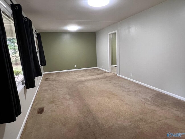 Building Photo - 3304 Charleston Ave NW