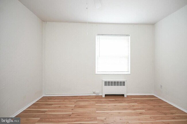 Building Photo - 671 Franklin Pl