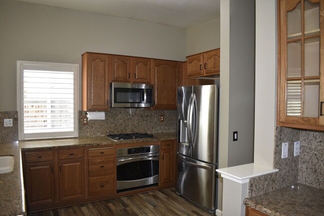 Building Photo - 42 Penelope Ct