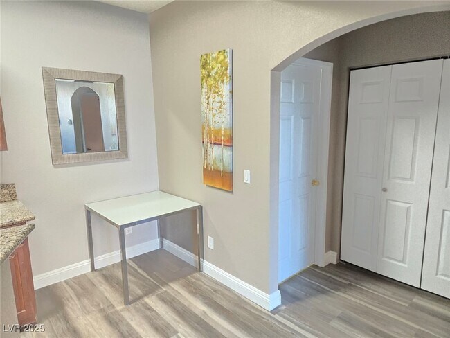 Building Photo - 5154 S Jones Blvd