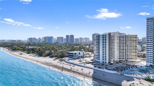 Building Photo - 3180 S Ocean Dr