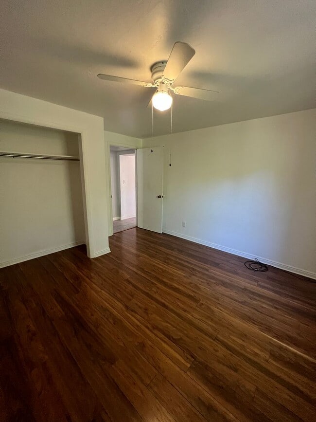 Building Photo - Dog Friendly Home in Heber!