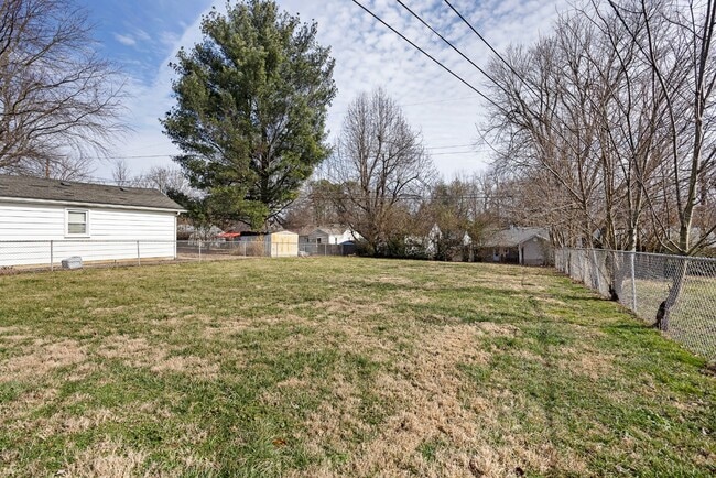 Building Photo - 509 Diecks Dr