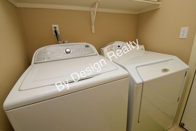 Building Photo - West Tucson 3 Bed 2 Bath with Den