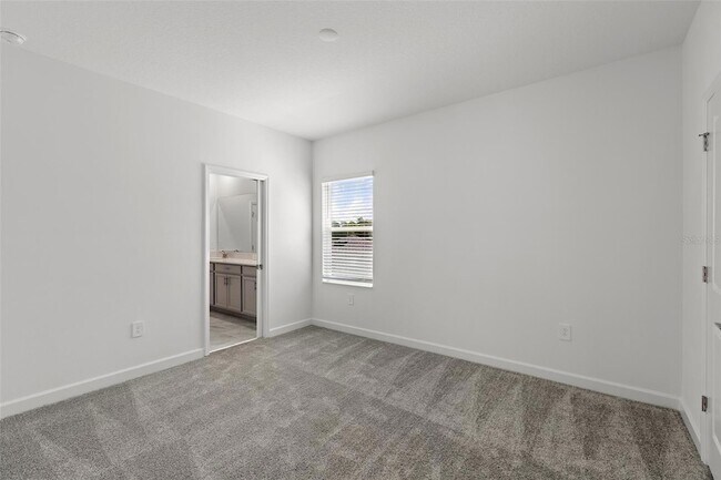 Building Photo - 3039 Addison Blvd