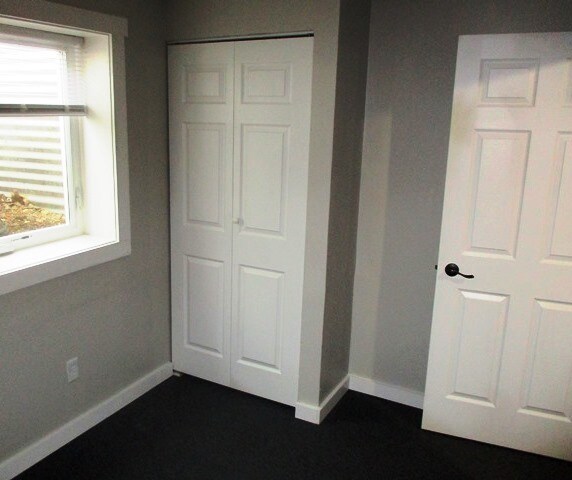 Building Photo - 403 N Morris Ave
