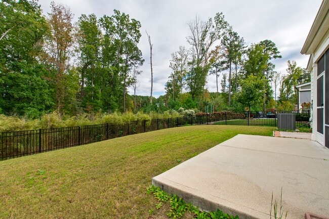 Building Photo - Live Beautifully in This Upgraded 4-Bedroom Home in Apex!