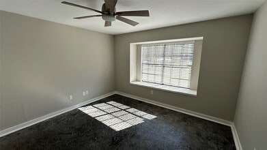 Building Photo - 2 W Mistybreeze Cir