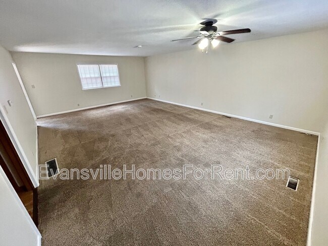 Building Photo - 1107 Stinson Ave