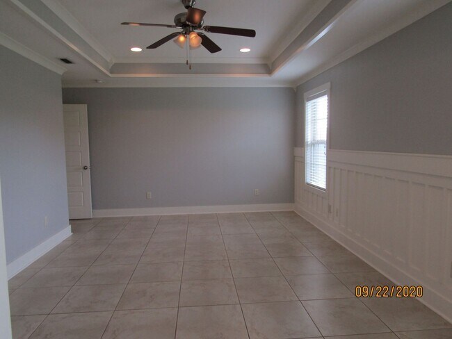 Building Photo - Legacy Farms!