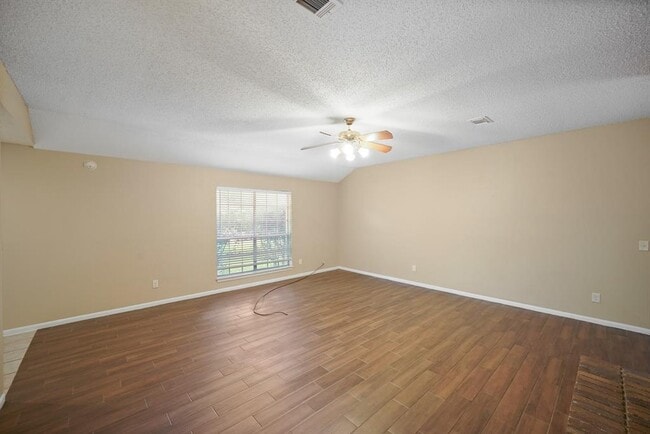 Building Photo - 18206 Brooknoll Dr