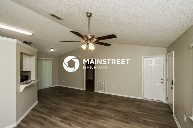 Building Photo - 3 Bedroom Pet-Friendly Home in Palm Bay, FL with Main Street Renewal