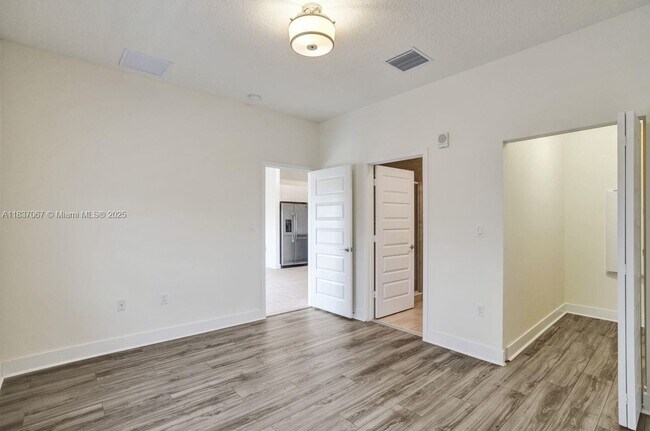Building Photo - 7855 NW 104th Ave