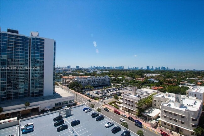 Building Photo - 2899 Collins Ave