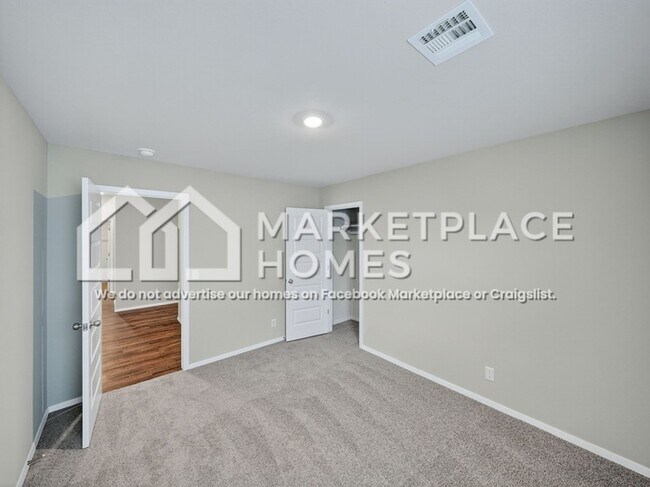 Building Photo - 23198 S Mae Dr