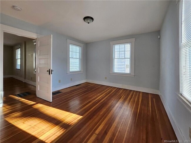 Building Photo - 34 Woodland St