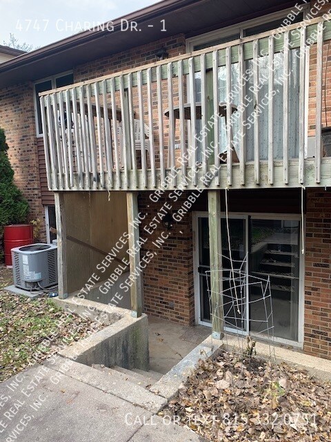 Building Photo - 4747 Charing Dr