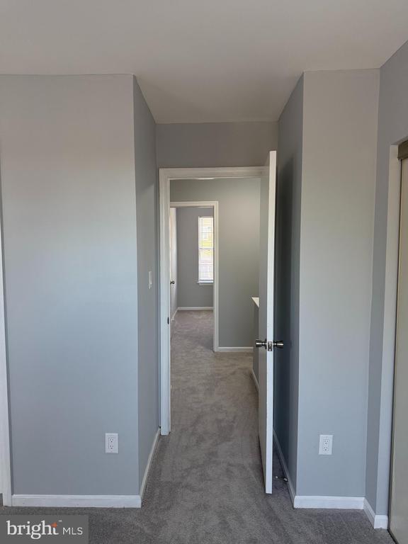 Building Photo - 1935 Winslow Ct