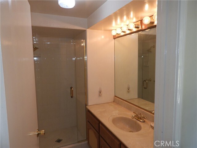 Building Photo - 1554 Las Lunas St
