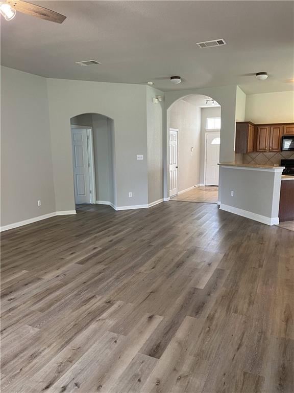 Building Photo - 214 Newport Landing Pl