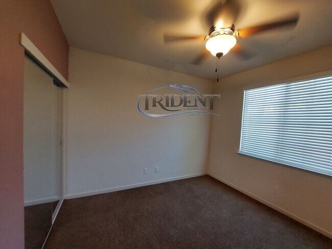 Building Photo - Lovley home in the Edgewater subdivision near Pow Mia Park