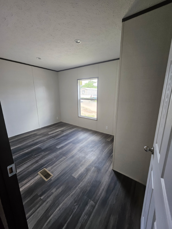 Building Photo - 516 GA-133