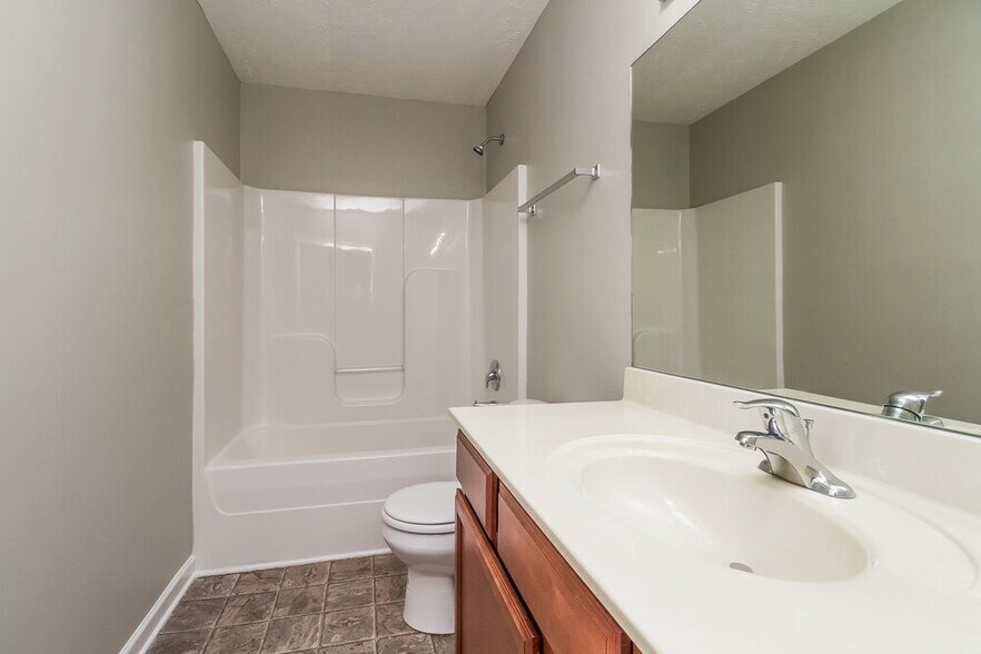 Building Photo - 3746 Maya Dr
