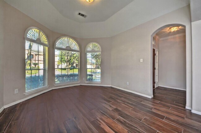 Building Photo - 1611 Winston Homestead Dr