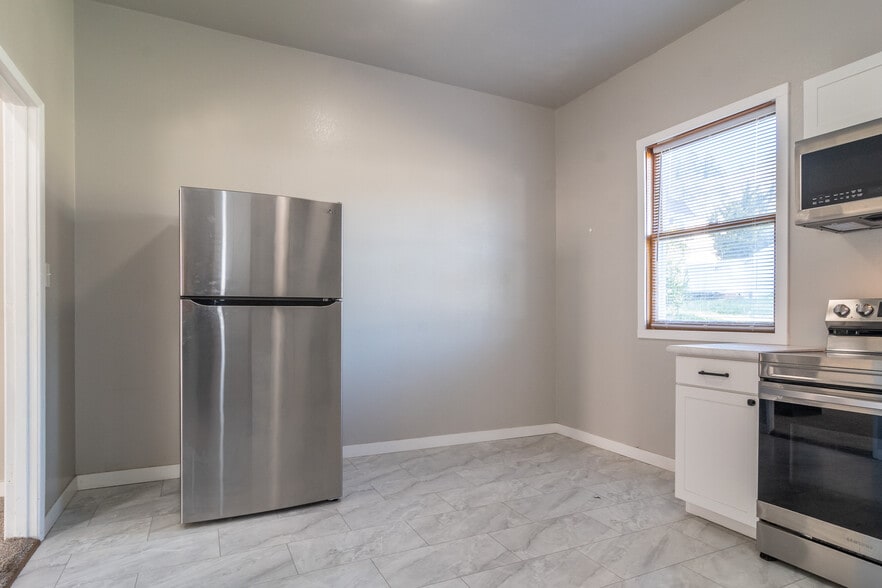 Building Photo - 500 Geary Dr