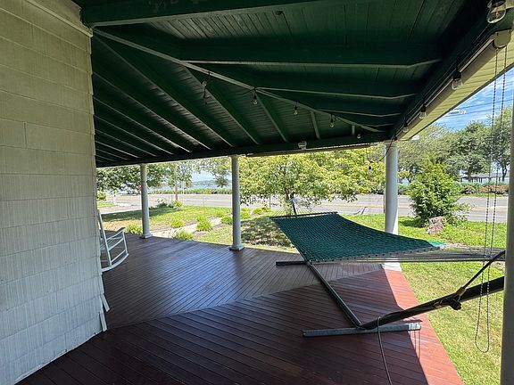 Building Photo - 1511 River Rd