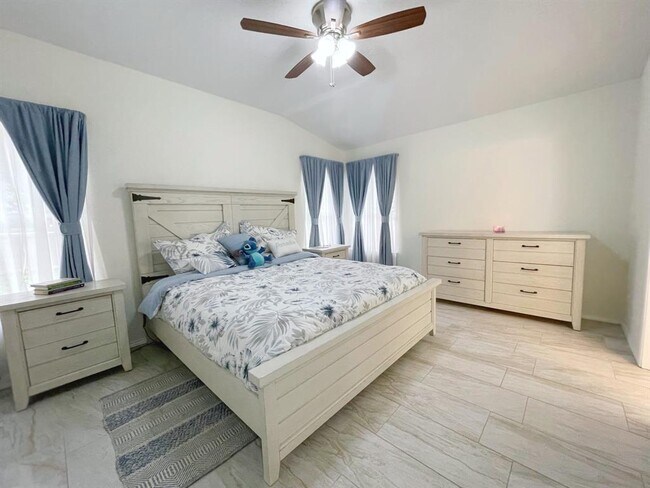Building Photo - 1700 Zydeco Dr