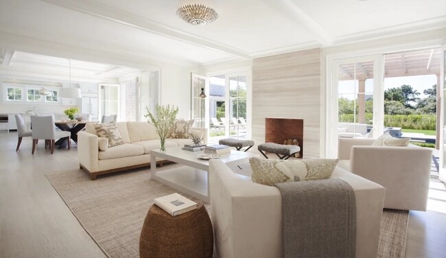 Building Photo - 21 Woodbine St