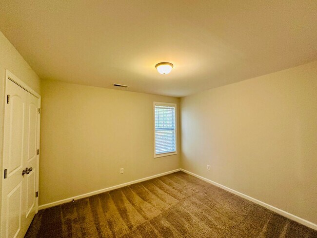 Building Photo - Leland - Newer construction house with two-car garage!